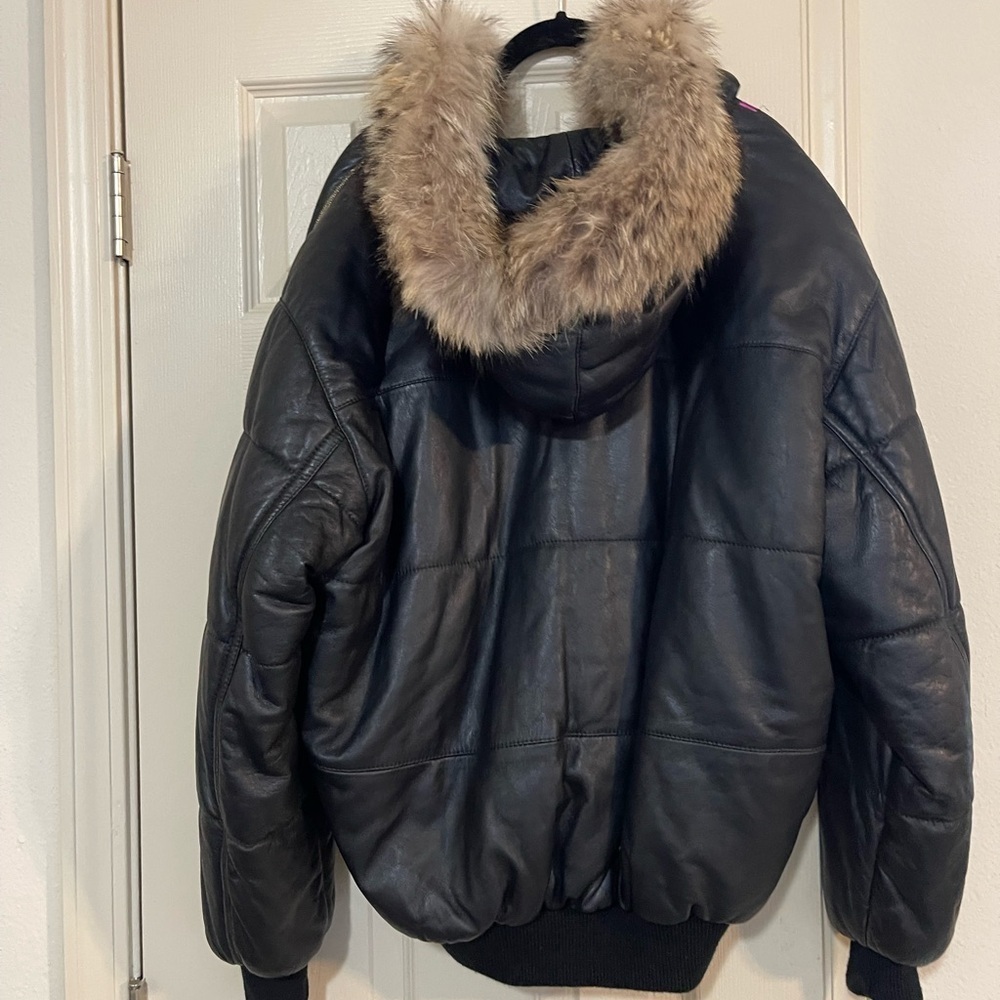 Iceberg Black Bomber with beautiful Tan Fur Hood. Design only on front - Picture 6 of 12